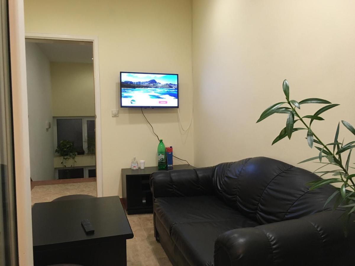 אלכסינץ Hostel Teresianum מראה חיצוני תמונה